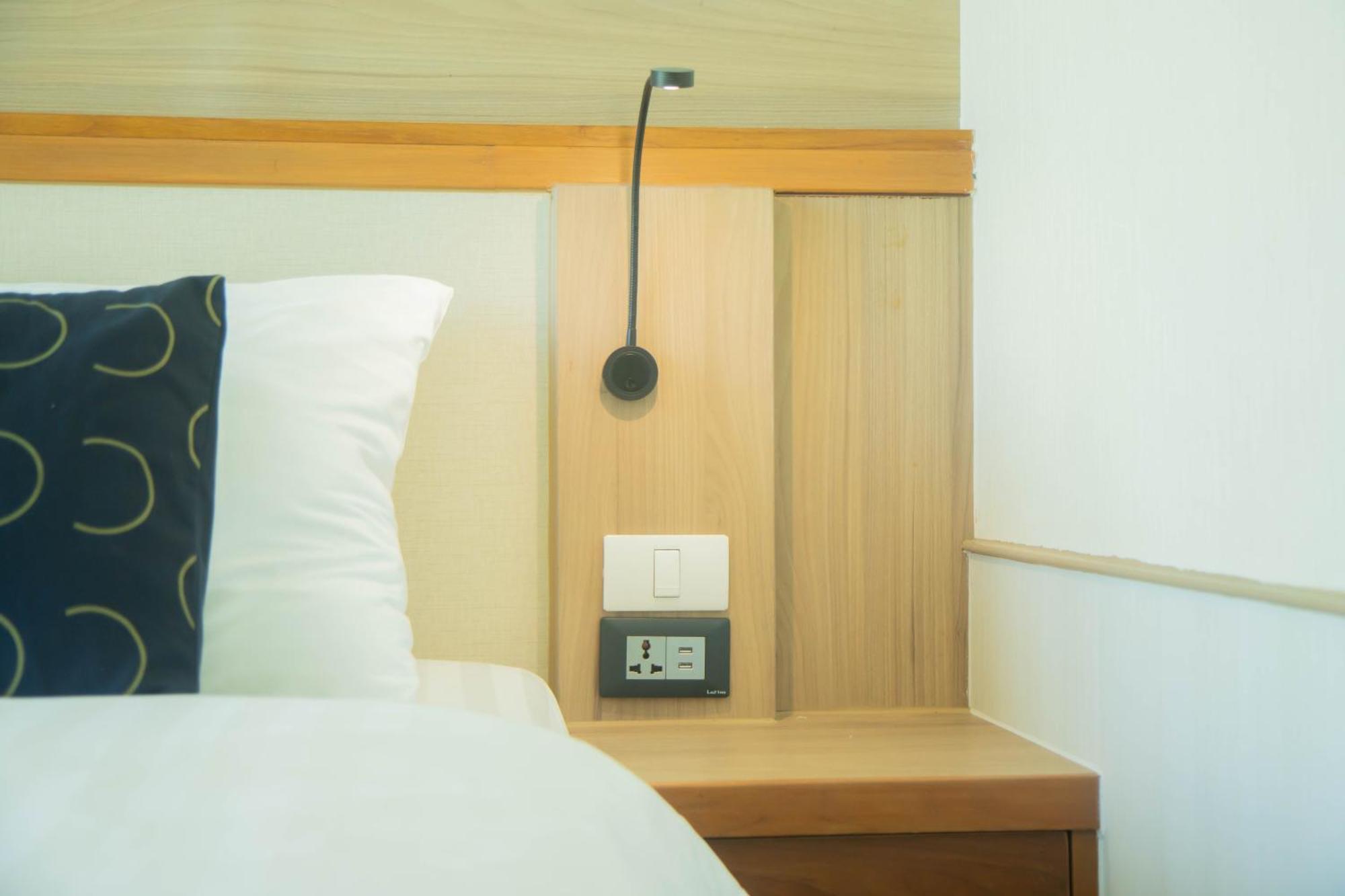 Sira Grande Hotel And Spa - SHA Extra Plus Patong Exterior foto